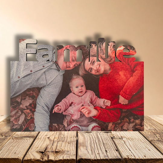 Personalisiertes Fotoschild mit Schriftzug – Familie, Mama, Papa oder Baby